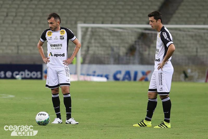 [19-11-2016] Ceará 1 x1 Paraná - 3