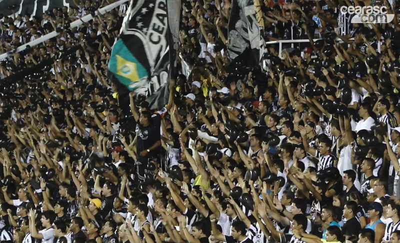 [15-10] Ceará 0 x 1 Flamengo - TORCIDA - 2