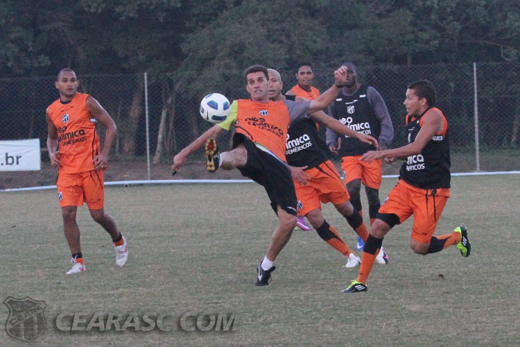 [27-05] Treino no CT do Grêmio - 4