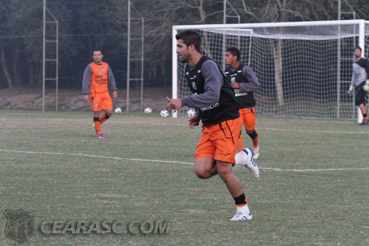 [27-05] Treino no CT do Grêmio - 6