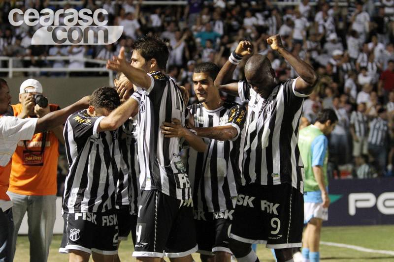 [17-08] Ceará 3 x 0 Grêmio - 6