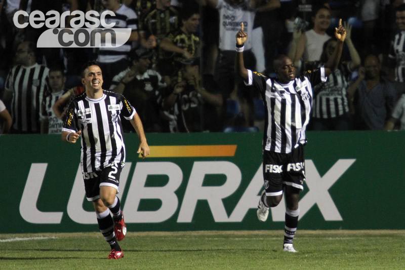 [17-08] Ceará 3 x 0 Grêmio - 10