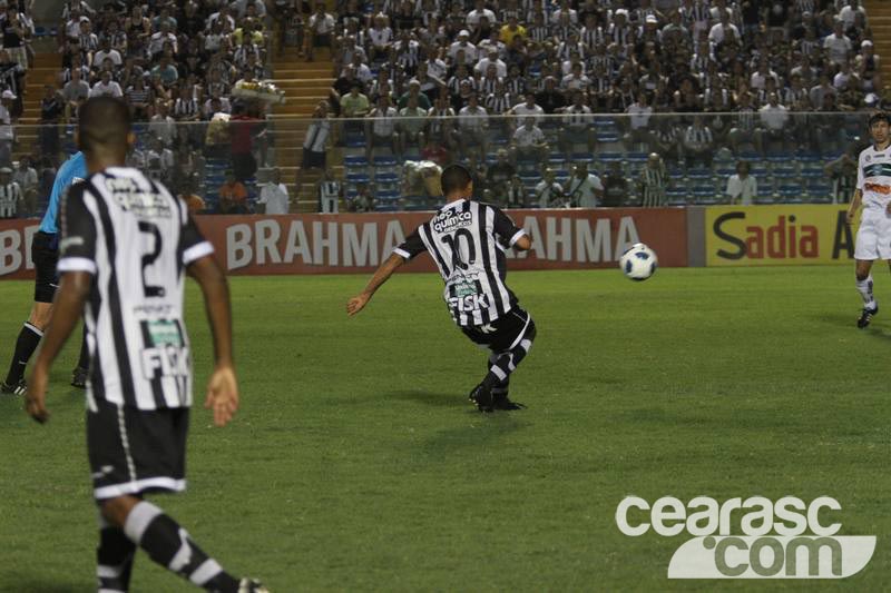 [25-09] Ceará 3 x 2 Coritiba - 11