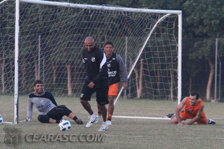 [27-05] Treino no CT do Grêmio - 1