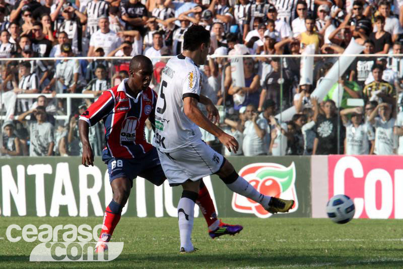 [28-08] Ceará 3 x 0 Bahia - 13
