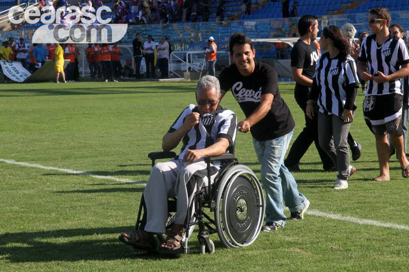 [28-08] Gildo é homenageado - 2