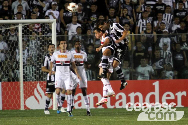 [10-08] Ceará 2 x 1 São Paulo - 14