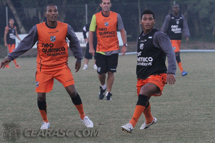 [27-05] Treino no CT do Grêmio - 11