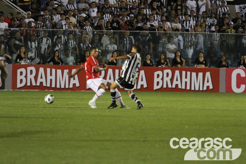 [04-09] Ceará x Internacional - 16