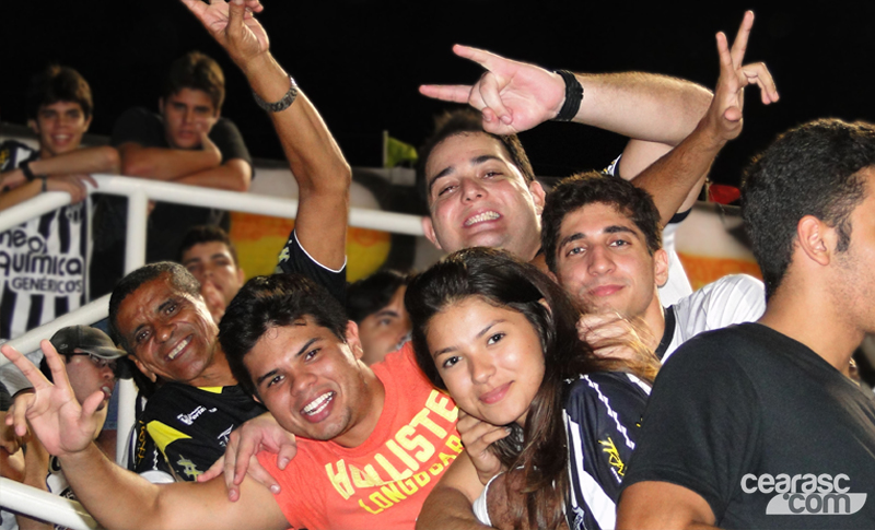 [15-10] Ceará 0 x 1 Flamengo - TORCIDA - 13
