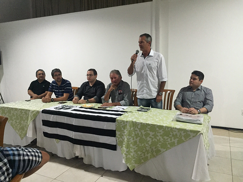 [02-10] Almoço do Conselho Deliberativo - Lisca - 12