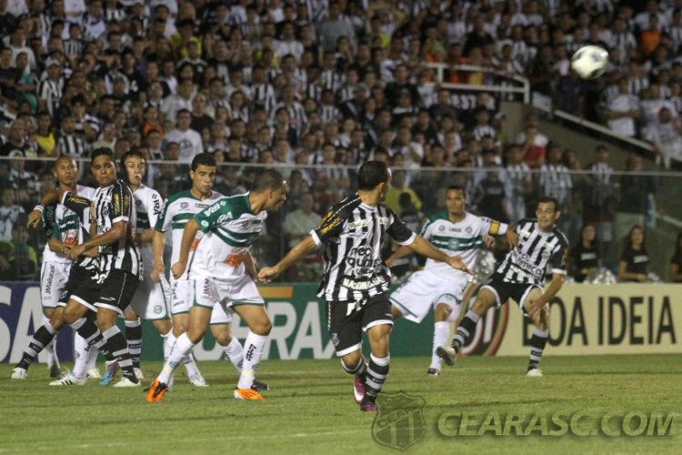 [18-05] Ceará 0 x 0 Coritiba - 9