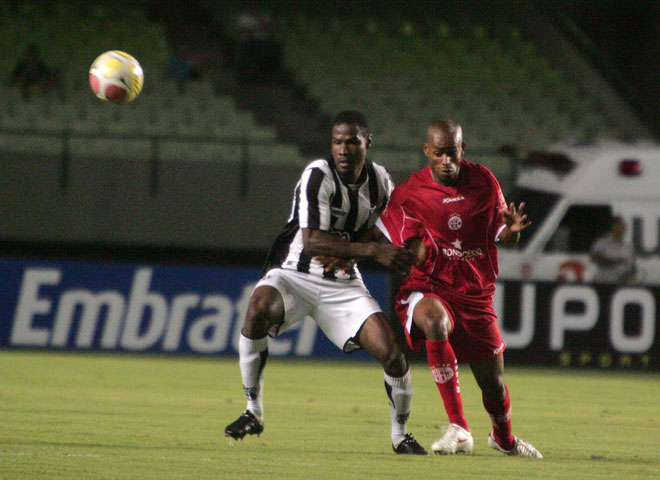 Ceará 0 X 1 América/RN - 05/08 às 20h - Castelão - 2