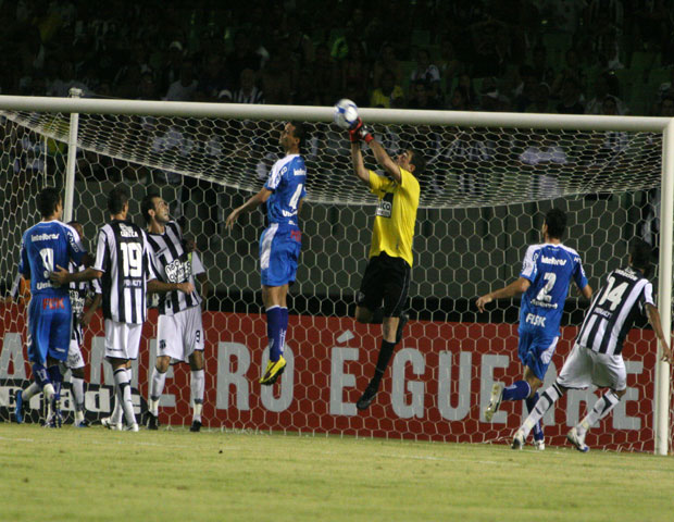 Ceará 2 x 0 Avai - 02/06 às 21h - Castelão - 10