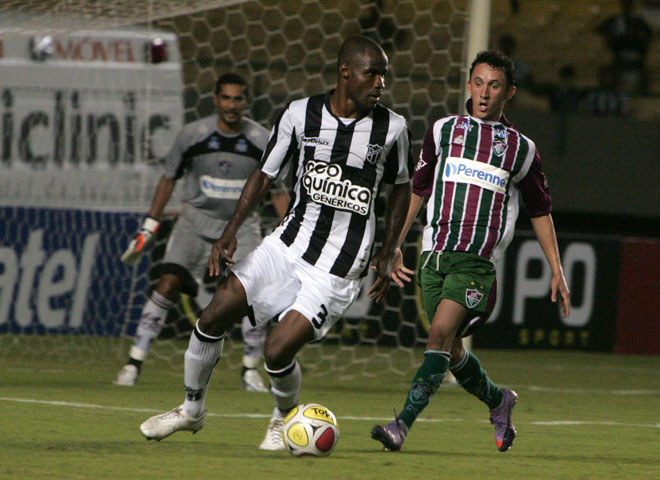 Ceará 3 x 2 Fluminense/BA - 03/07 às 20h15 - Castelão - 12