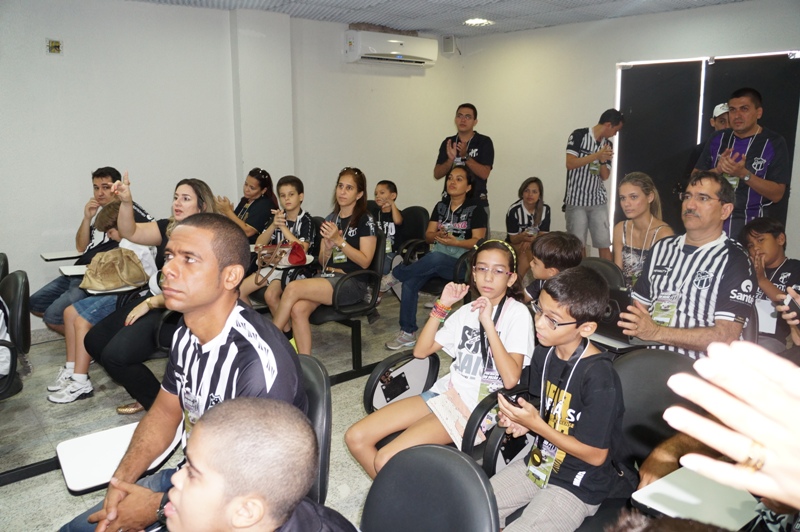 [19-10] Por Dentro do Vozão - Dia das Crianças - 03 - 33