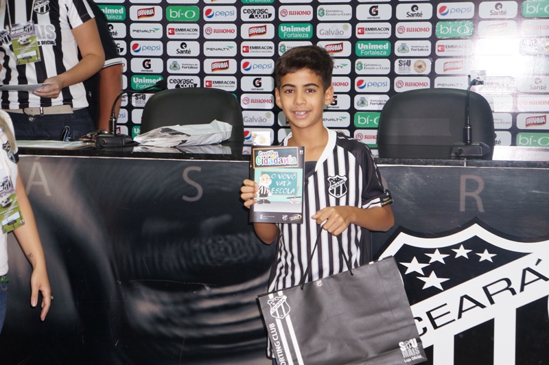 [19-10] Por Dentro do Vozão - Dia das Crianças - 03 - 37