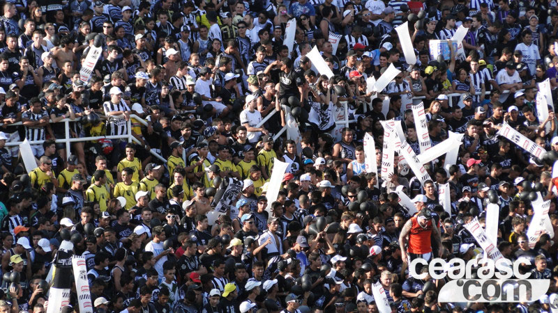[28-08] Ceará 3 x 0 Bahia - Torcida - 2