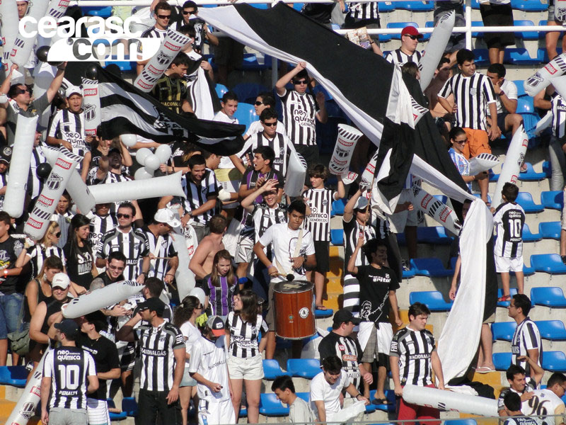 [28-08] Ceará 3 x 0 Bahia - Torcida - 7