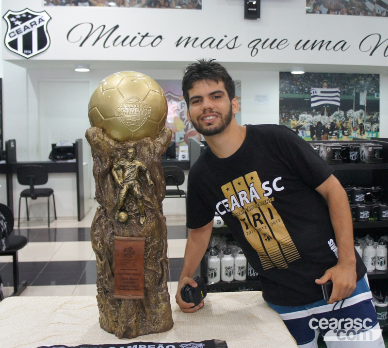 [24-06] Exposição da Taça - 01 - 8