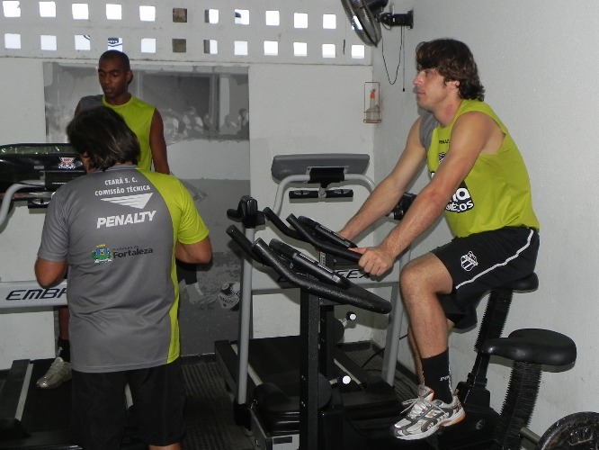 Treino Academia 06-08 - 10