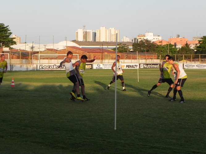 [19-10] Treino Físico-Técnico - 8