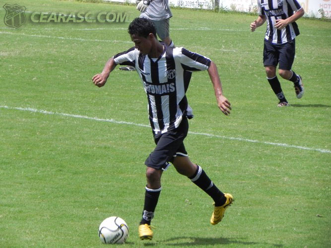 [01-05] Sub-17 - Ceará 0 x 1 Uniclinic - 7