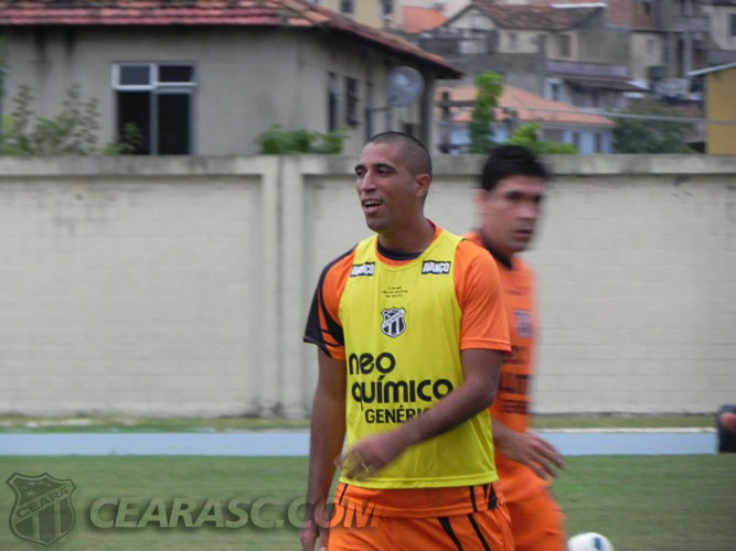 [04-05] Ceara treina no Rio de Janeiro - 6