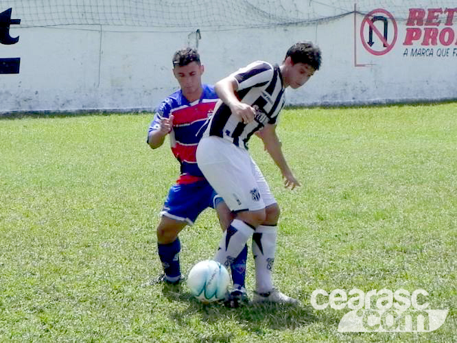 Atacante Epitácio - 2
