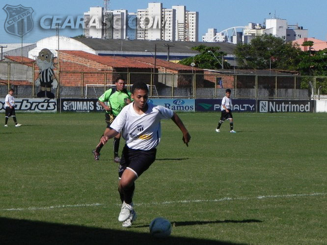 [11-06] Sub-13 - Ceará x Deserto - 7