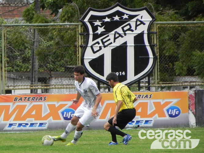 Atacante Epitácio - 7