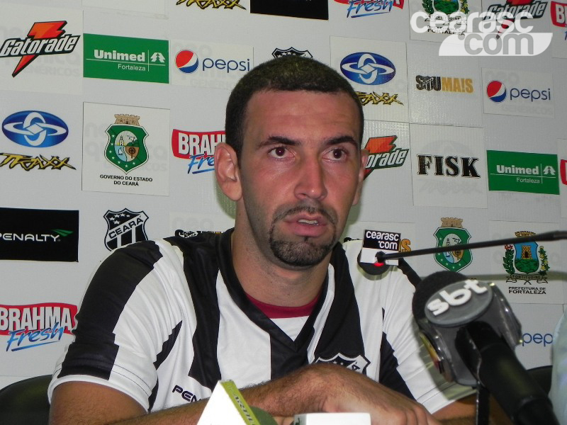 [05-09] Thiago Matias é apresentado - 6