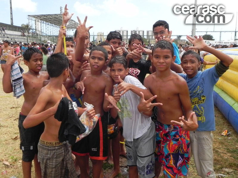 [12-10-11] Dia das Crianças Alvinegro2 - 6
