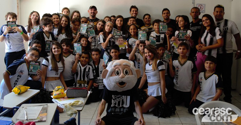 [30-05] Vovô vai à Escola - Colégio Mundial - 10