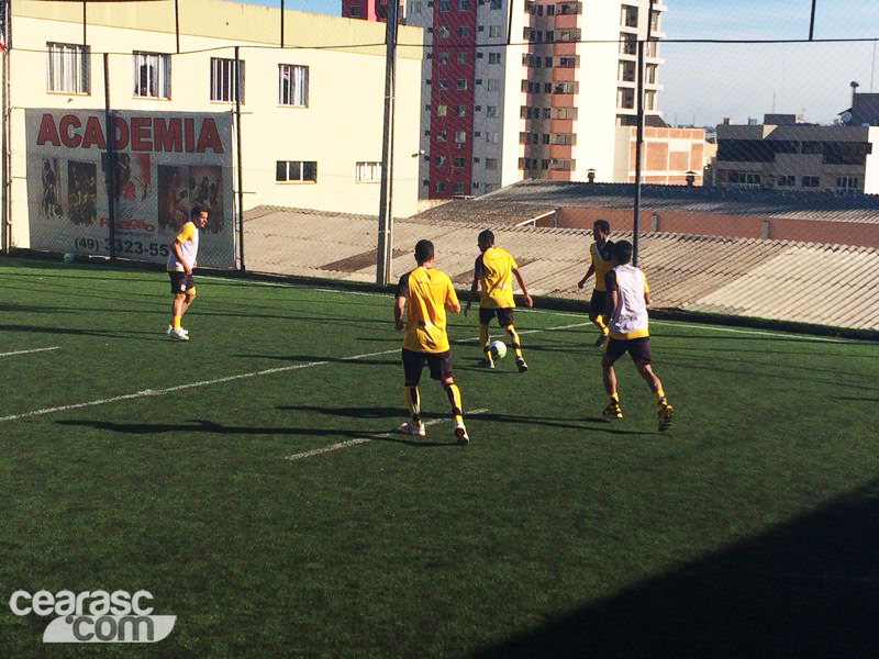 [15-05] Treino físico e técnico - 8