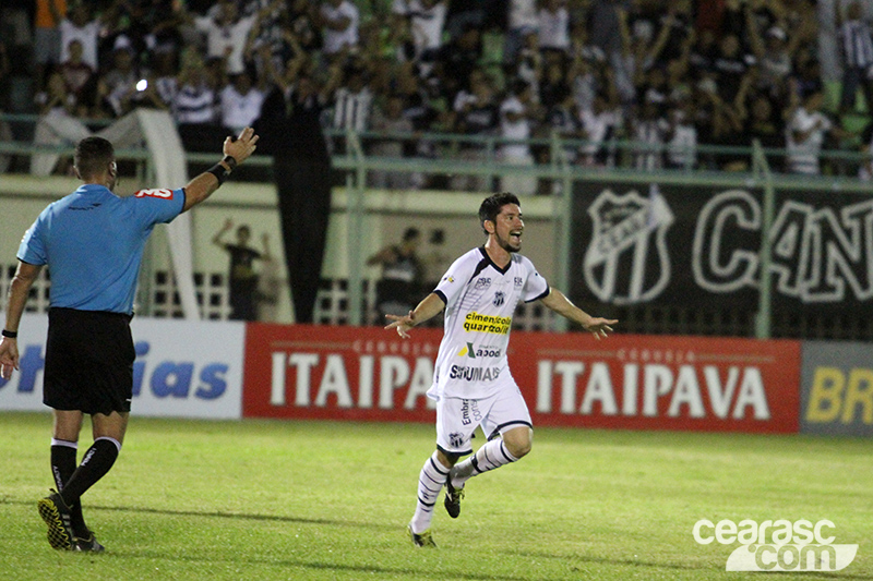 [24-05] Ceará 3 x 2 Ponte Preta - 02 - 2