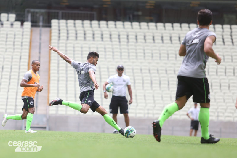 [02-10-2016] Treino Coletivo - Castelão - 6