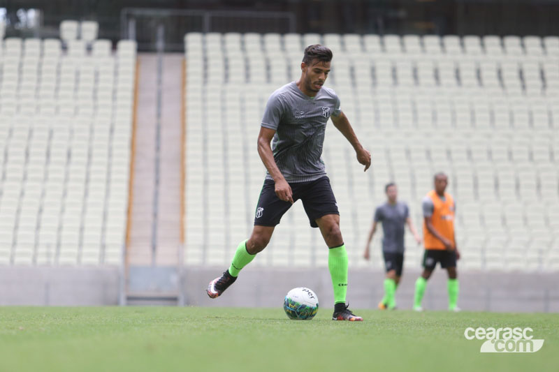 [02-10-2016] Treino Coletivo - Castelão - 8