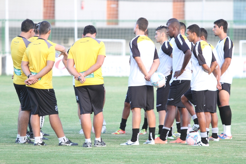 [25-03] Reapresentação + Coletivo - 7