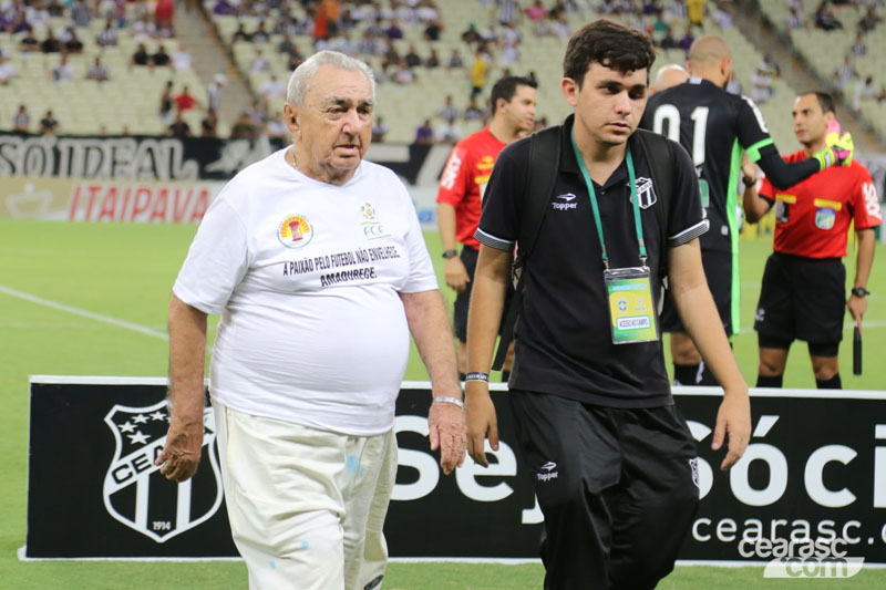 [04-10-2016] Ceara 2 x 1 Joinville - Idosos - 12