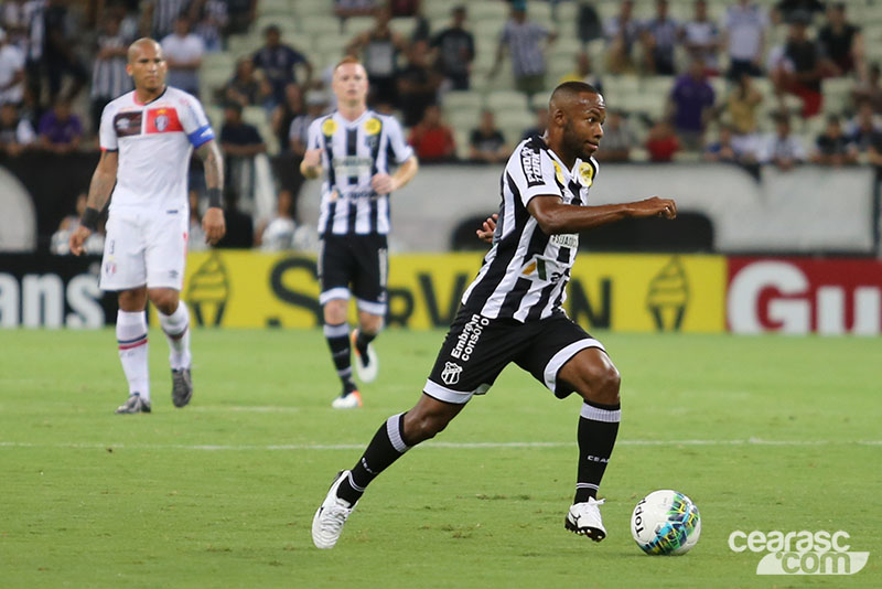 [04-10-2016] Ceará 2 x 1 Joinville - 10