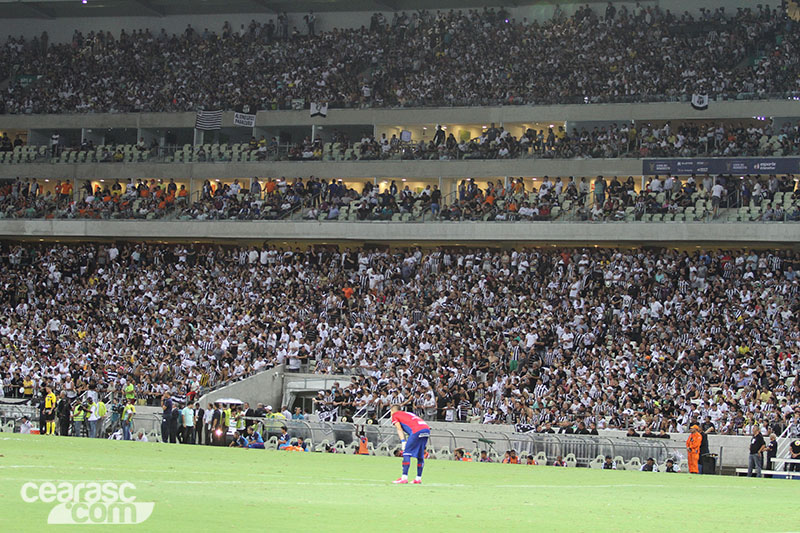 [29-04] Ceará 2 x 1 Bahia - Torcida - 16