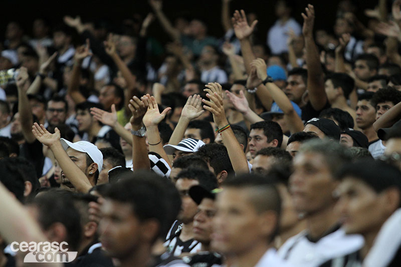 [29-04] Ceará 2 x 1 Bahia - Torcida - 22