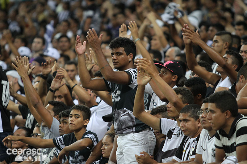 [29-04] Ceará 2 x 1 Bahia - Torcida - 24