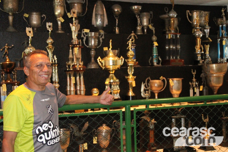 Roupeiro Júlio Abreu - 6
