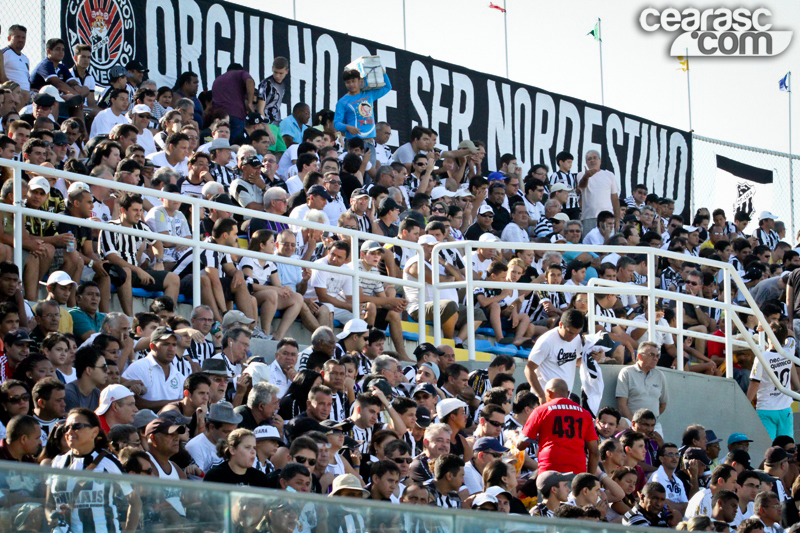 [29-01] Ceara 2 X 1 Ferroviario - Torcida - 01 - 1