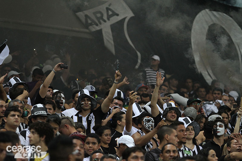 [29-04] Ceará 2 x 1 Bahia - Torcida - 43