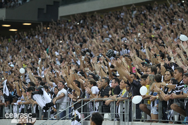 [29-04] Ceará 2 x 1 Bahia - Torcida - 49