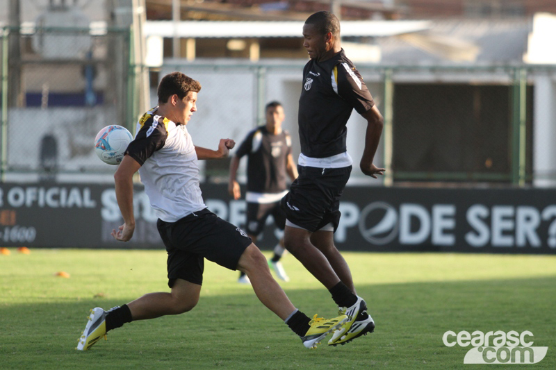 [23-04] Treino Técnico + Tático - 18