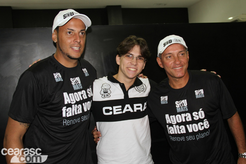 [17-03] PC Gusmao e Fernando Henrique recepcionam torcedores1 - 15